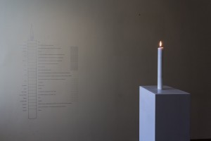 Katie Paterson, Žvakė (iš Žemės į juodąją skylę), 2015. Foto: Remio Ščerbausko