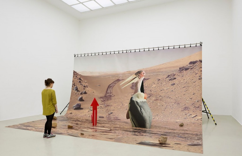 Katja Novitskova „Mars installation“